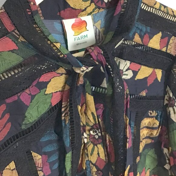 FARM RIO Macaw Ballet Blouse - Picture 7 of 15